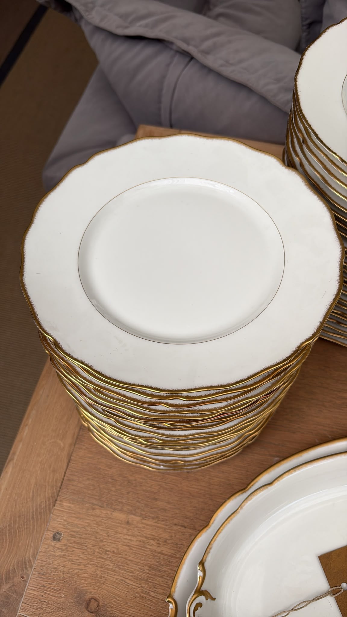 Service de vaisselle Limoges — 101 pièces