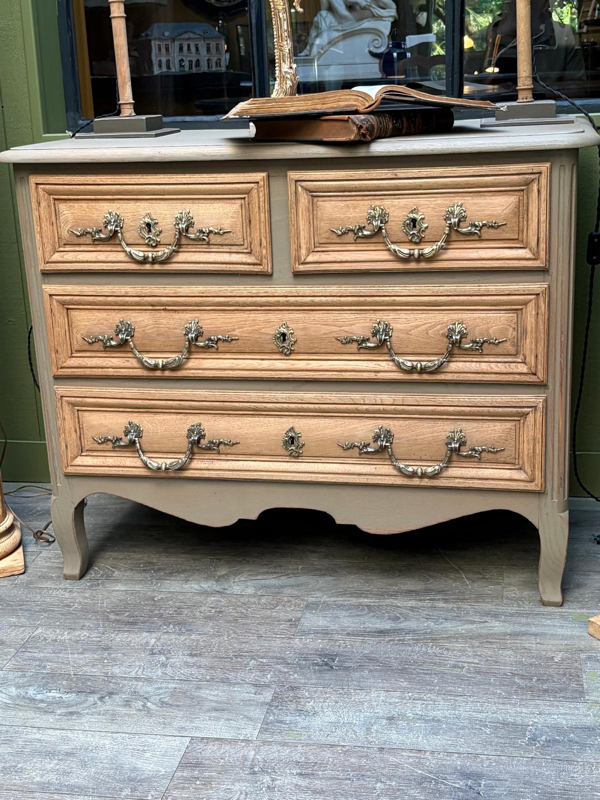 Commode en chêne massif, plateau gris lichen