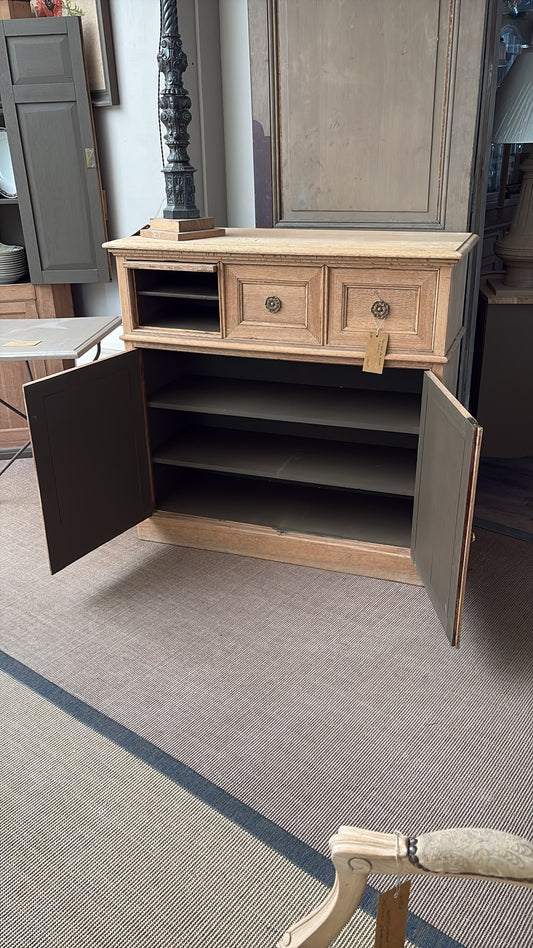 Mobilier de bureau à clapets