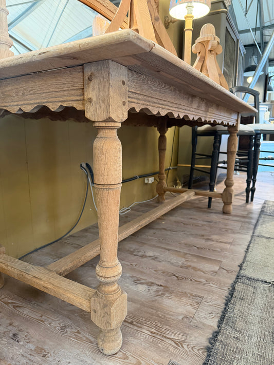 Table bureau chêne massif