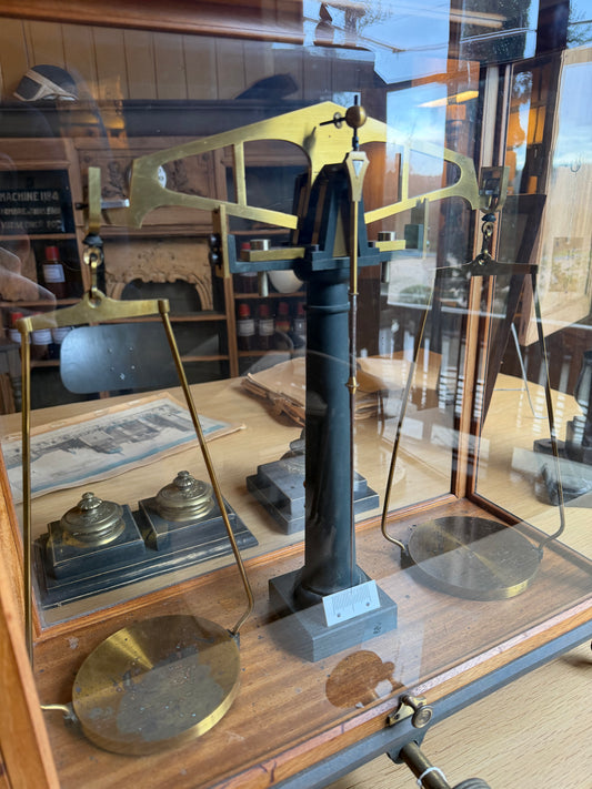 Balance d'herboristerie