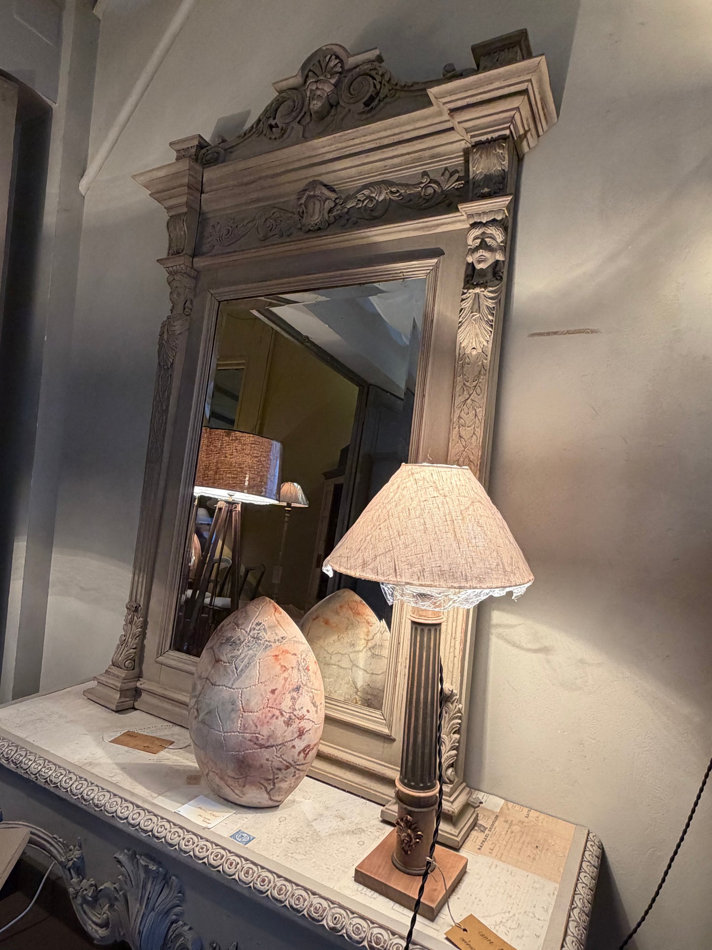 Miroir XIXᵉ chêne patiné