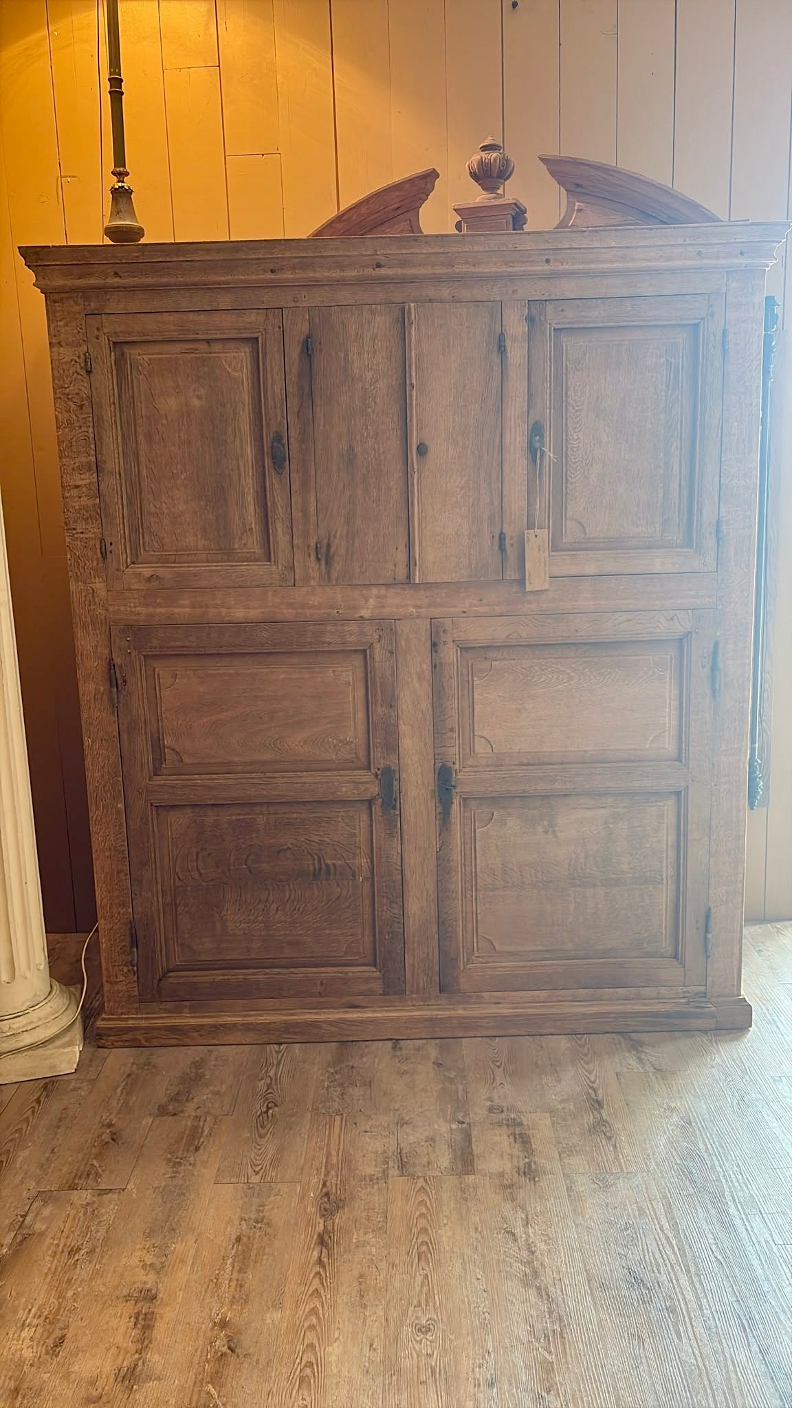 Armoire chêne massif – Début XXᵉ