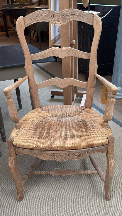Paire fauteuils en chêne, début XXᵉ