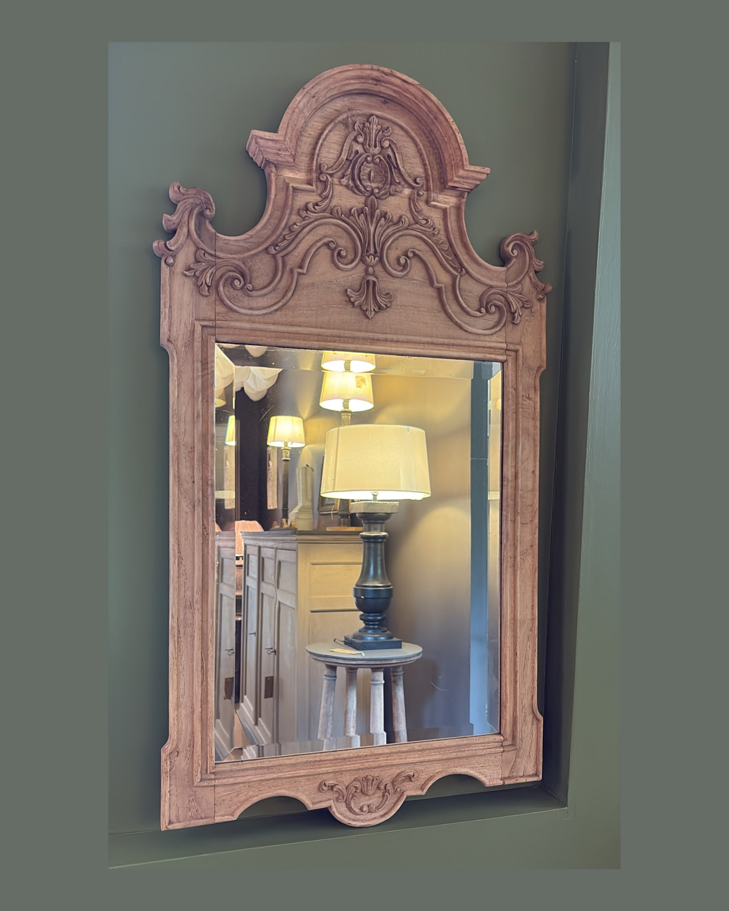 Miroir en noyer