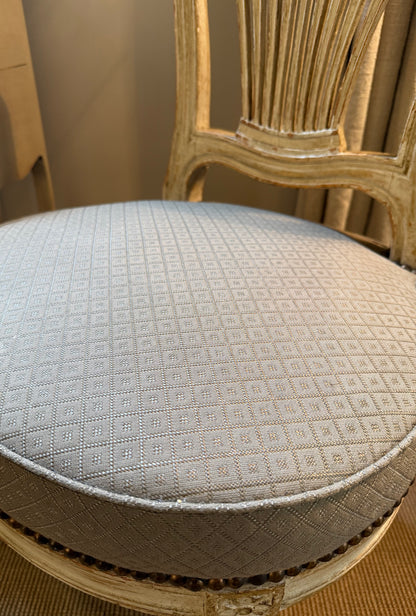 Paire de chaises « Montgolfière » - Style Louis XVI