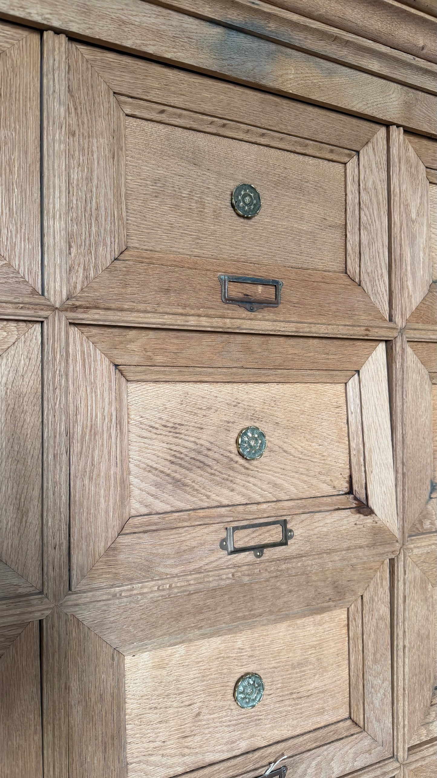 Meuble à clapets de notaire en chêne massif, début XXᵉ