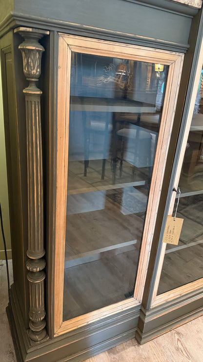 Bibliothèque début XXᵉ, patinée vert bronze