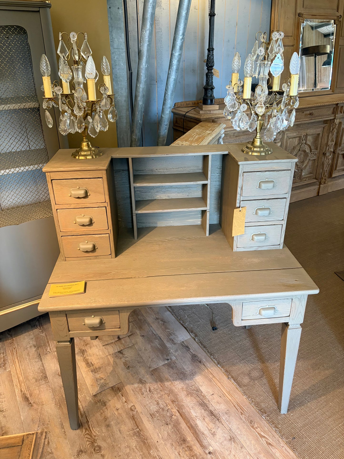 Bureau chêne patiné ''Lichen''