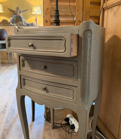 Paire de chevets, chêne patiné, gris lin