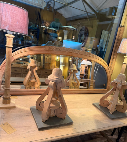 Miroir Art Déco en noyer massif