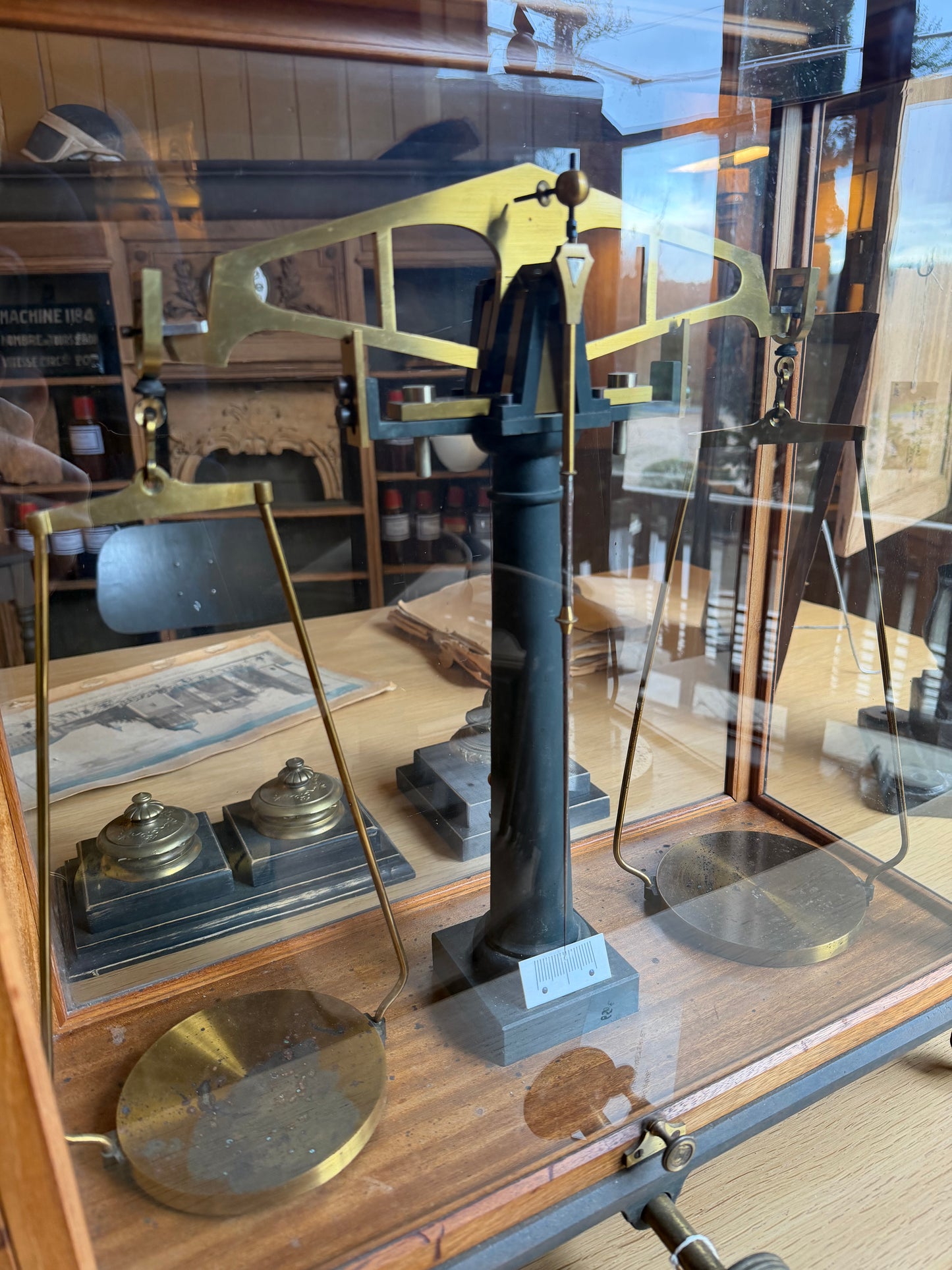 Balance d'herboristerie