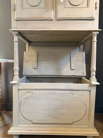 Buffet/coffre XIXème chêne patiné