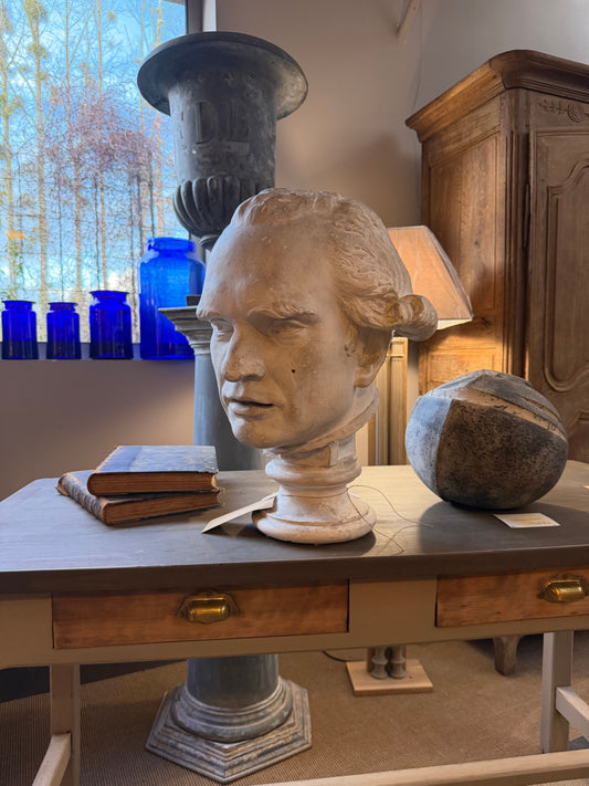 Buste de Robespierre en plâtre, début XXᵉ