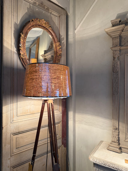 Lampe trépied